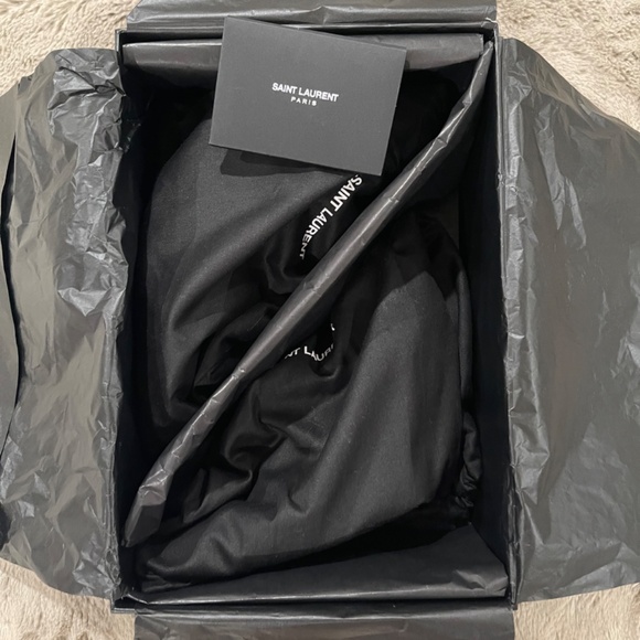 Authentic Saint Laurent 110mm Opyum Patent YSL-Heel Pumps - Picture 11 of 13